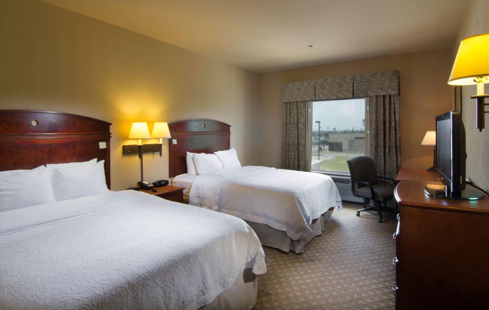 Hampton And Suites-brownsville Hotel